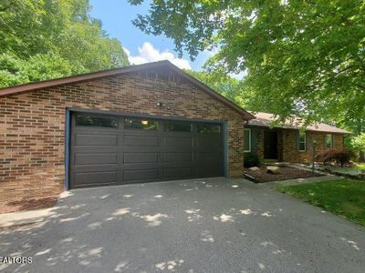 1097 Cooper Lake Rd