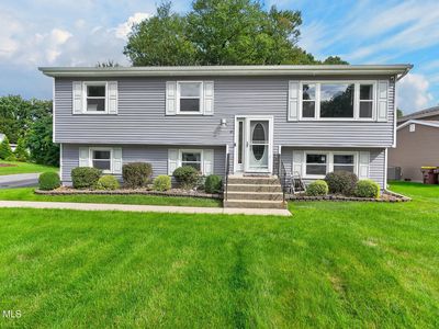 8 Westchester Drive