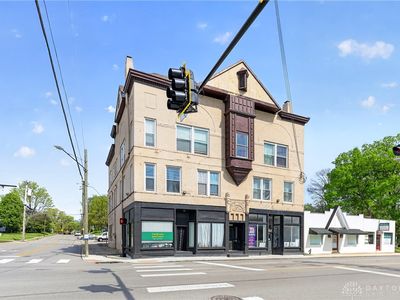 7045-7049 Montgomery Rd