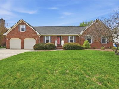 620 Spurlock Way
