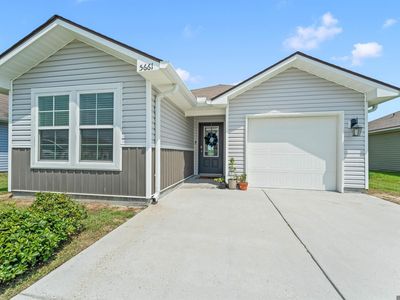 5661 Magnolia De Percy Dr