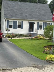 7 Pilgrim Ct