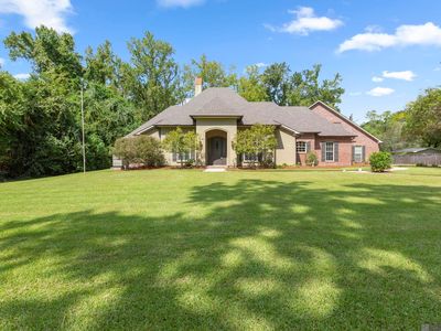 3032 Drusilla Ln