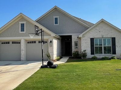 9335 Crescent Lodge Cir