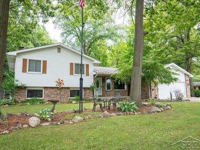 10298 Rene Dr
