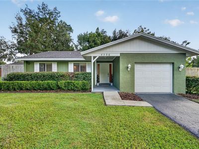 4506 NE 8TH PLACE