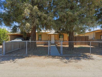 1098 N Foothill