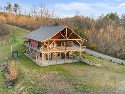 377 Imperial Dr