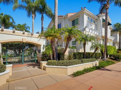 1516 Cravens Ave Unit 13