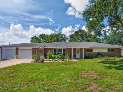 9662 Paula Dr