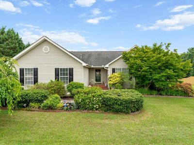 5 Lillians Ln