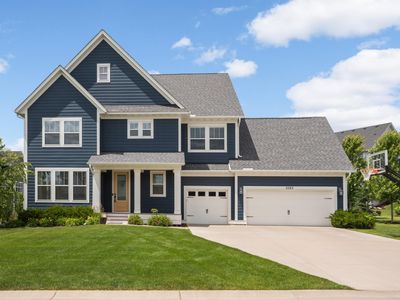 5085 Zircon Ln N
