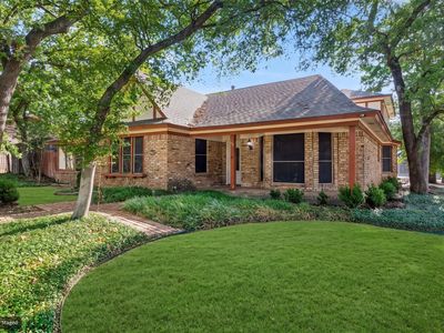 615 Country Green Ln