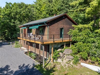 6218 Hawks Rd