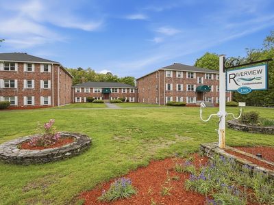 180 Tyngsboro Rd APT 44E