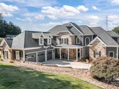 113 Camp Ln