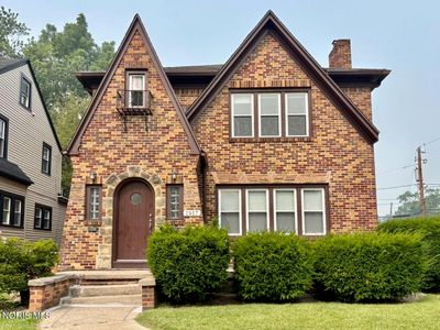 1917 Wyndhurst Rd