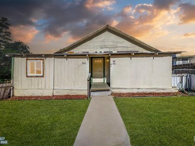 Property at 306 Eastern Ave, Taft, CA