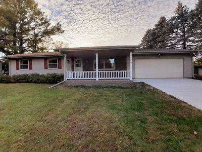 1450 Country Club Ct