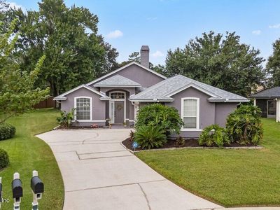 2109 PEBBLE CREEK Lane