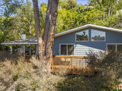2856 Nichols Canyon Rd