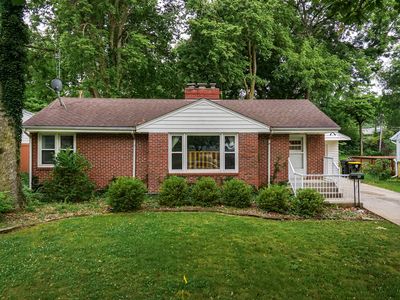 129 Eastview Dr
