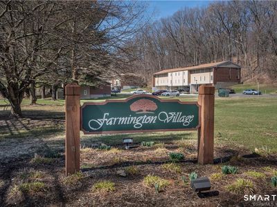 1660 Farmington Avenue #5