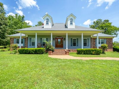 809 Twelve Oaks Dr