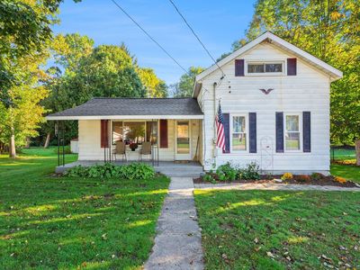 Property at 401 Main St, Lawrence, MI