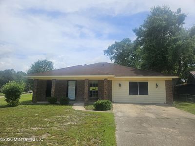 5411 Monaco Dr