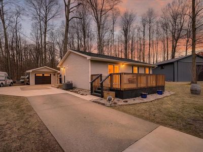 Property at 6633 Birchshore Dr, Lakeview, MI