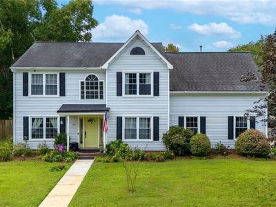 841 Woodstream Way