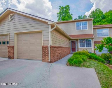 8600 Olde Colony Trl APT 108