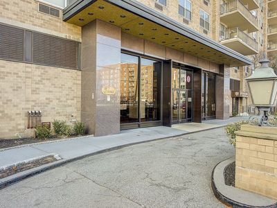 4140 Union St APT 11R