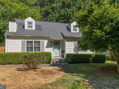 2406 Woodridge Dr
