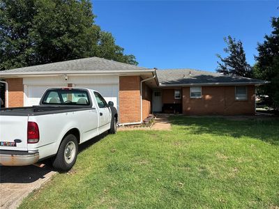 101 Burton Pl