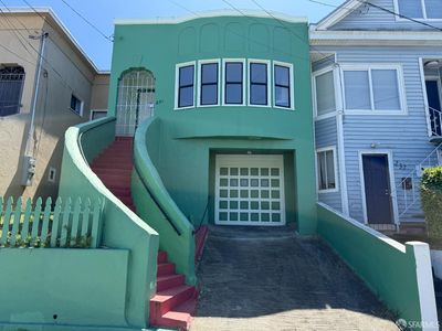 231 Grafton Ave