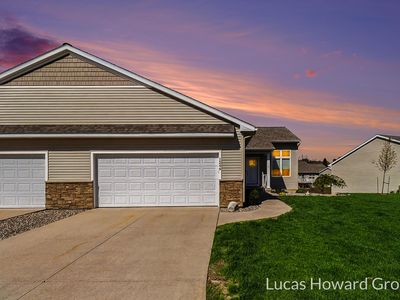 1249 S Village Cir