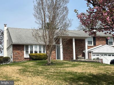 212 S Marmic Dr