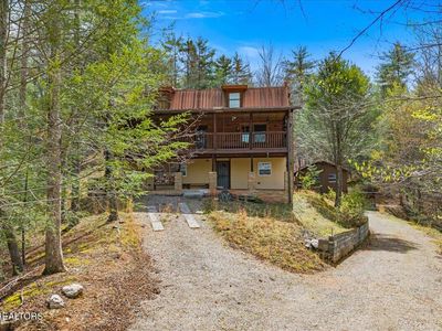 1736 Rafter Rd
