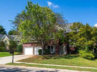 Property at 2421 Mountain Dr, Hoover, AL