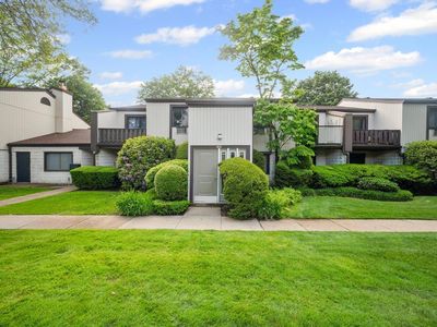 67 Richmond Boulevard #2A