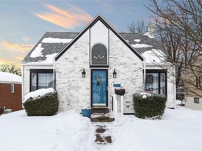 1121 Monongahela Blvd