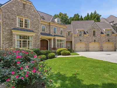1530 Soaring Hawk Point