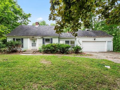 3806 Rosewood Dr