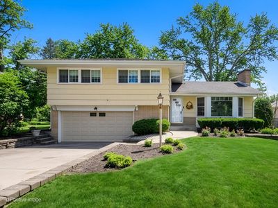 Property at 417 Naperville Rd, Clarendon Hills, IL