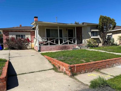 4026 Vista Grande Dr