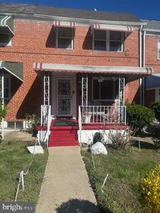 1015 Mount Holly St