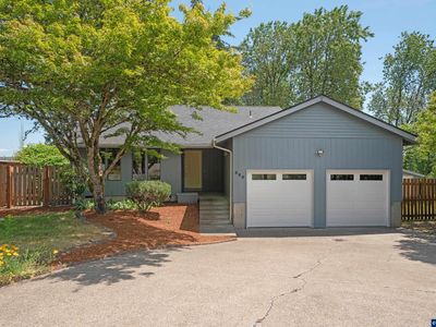 368 NW Autumn Pl