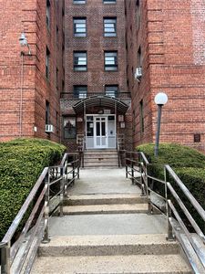 2620 E 13th Street #3A